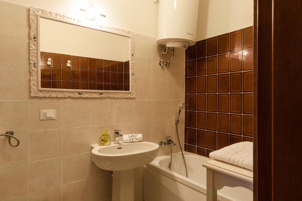 الشقق الفندقية سان فينتْشينسوفي  Residenze Etruria المظهر الخارجي الصورة